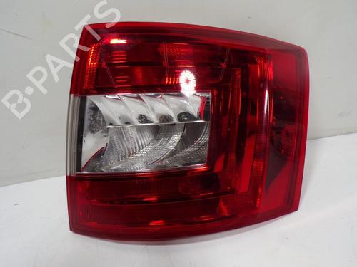 Used Right taillight Right taillight SKODA OCTAVIA III Combi (5E5, 5E6) 1.6 TDI (110 hp) 10651968 10651968