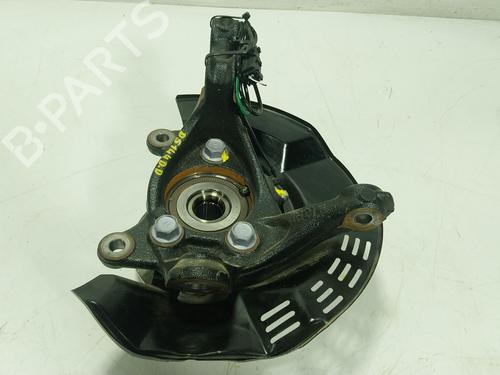 Used Right front steering knuckle Right front steering knuckle TOYOTA YARIS CROSS (MXP_) 1.5 Hybrid (MXPJ11) (131 hp) 32307360 32307360