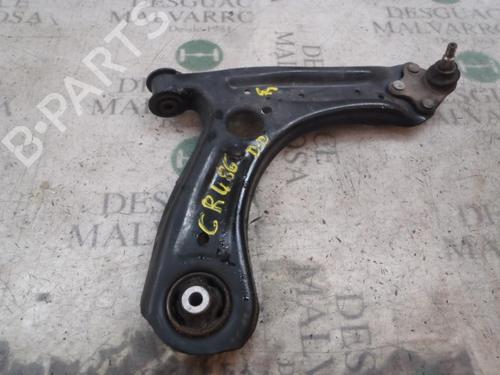 Used Right front suspension arm SKODA FABIA II (542) 1.2 (60 hp) 3824337