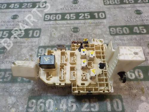 Used Fuse box Fuse box FIAT SEDICI (189_) 1.9 D Multijet (120 hp) 4002006 4002006