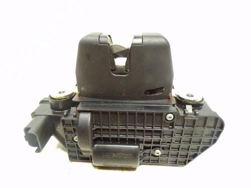 Used Tailgate lock Tailgate lock CITROËN C4 II (NC_) 1.6 BlueHDi 120 (120 hp) 8224773 8224773