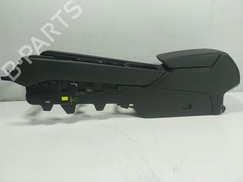 Used Armrest / Center console Armrest / Center console CUPRA LEON Sportstourer (KL8, KU8, KUD) [2020-2026] 16561408 16561408