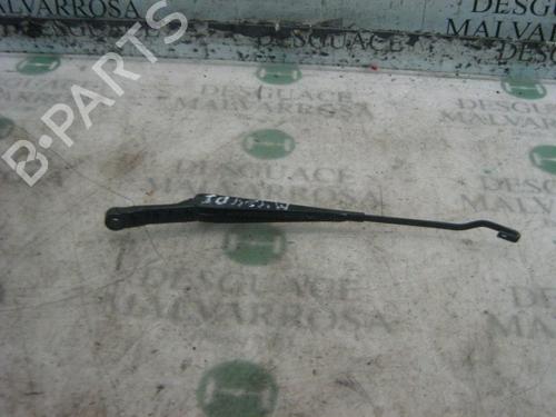 Used Front windshield wiper arm Front windshield wiper arm 3793740 3793740