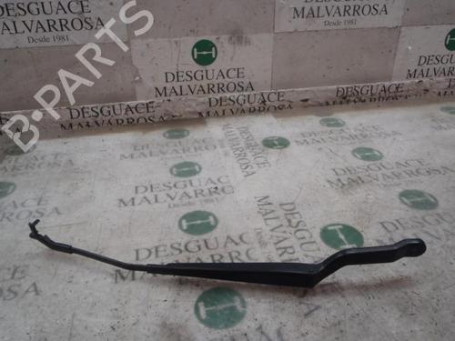 Used Front windshield wiper arm RENAULT ESPACE IV (JK0/1_) 2.2 dCi (JK0H) (150 hp) 3822502