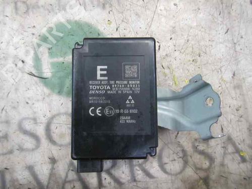 Used Electronic module Electronic module TOYOTA YARIS (_P13_) 1.3 (NSP130_, NSP130) (99 hp) 3857340 3857340