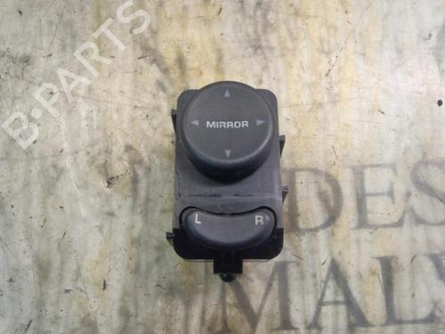 Used Mirror switch Mirror switch CHRYSLER VOYAGER IV (RG, RS) [1999-2008] 3813983 3813983