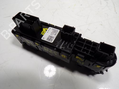 Left front window switch PEUGEOT 308 SW II (LC_, LJ_, LR_, LX_, L4_) 1.5 BlueHDi 130 | BP13614666I27 
