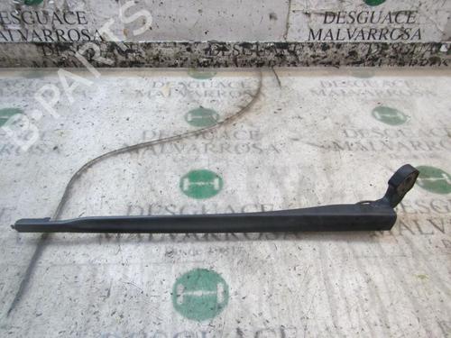 Used Front windshield wiper arm Front windshield wiper arm 3843735 3843735