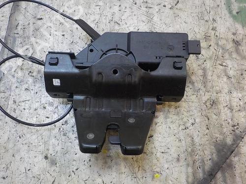 Used Tailgate lock BMW 1 (E87) 120 d (163 hp) 3854302