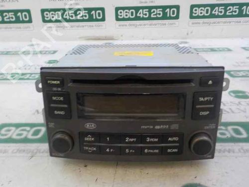 Used Radio Radio KIA CARENS III MPV (UN) 2.0 CRDi 140 (140 hp) 5208879 5208879