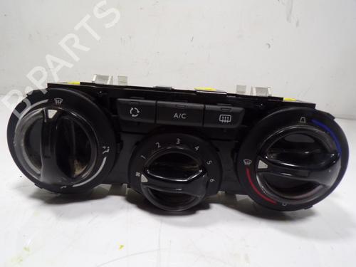 Used Climate control Climate control PEUGEOT 208 I (CA_, CC_) 1.6 BlueHDi 100 (100 hp) 11010179 11010179