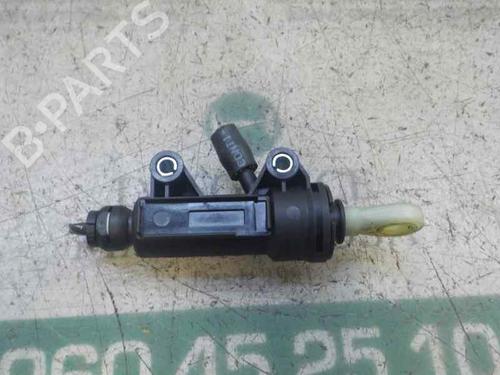 Used Clutch slave cylinder Clutch slave cylinder BMW 1 (F20) 116 d (116 hp) 14284593 14284593
