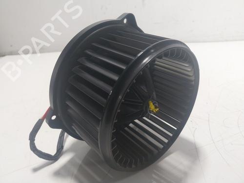 Used Heater blower motor Heater blower motor KIA STONIC (YB) 1.6 CRDi (116 hp) 17805041 17805041