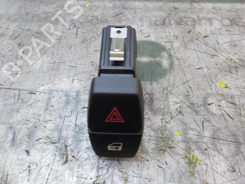 Used Warning switch Warning switch BMW 5 Touring (F11) 520 d (190 hp) 4002285 4002285