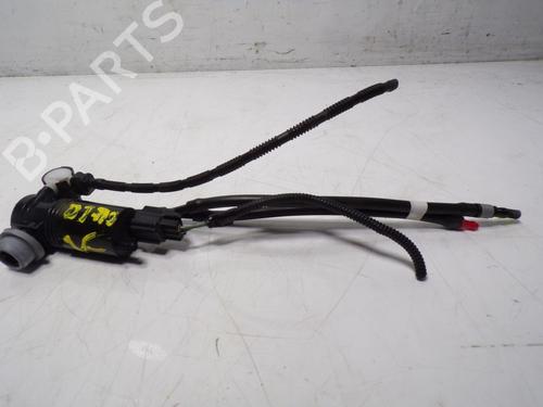 Used Washer pump VOLVO V40 Hatchback (525) [2012-2019]  14287644