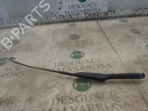 front-wipers-mechanism-nissan-primastar-van-x83-19-dci-100-2002-3814409 main image