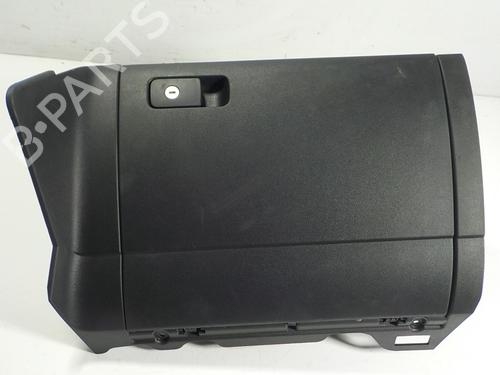 Used Glove box Glove box 15272111 15272111