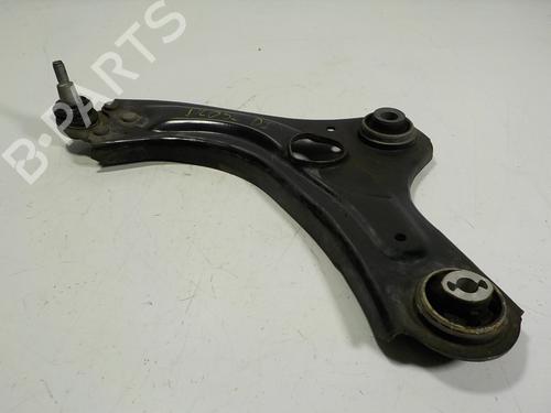 Used Left front suspension arm RENAULT CLIO V (B7_) [2019-2025]  15064716