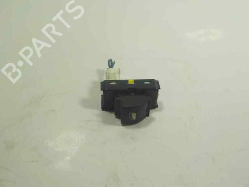 Used Left front window switch Left front window switch PEUGEOT PARTNER MPV (5_, G_) [1996-2026] 6681897 6681897