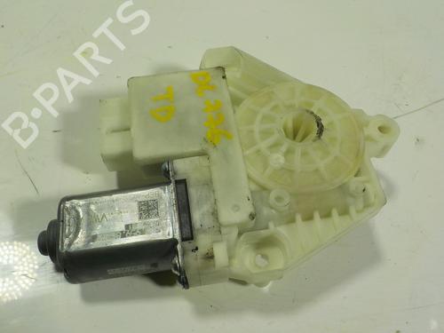 Used Right rear window motor Right rear window motor VW GOLF VII (5G1, BQ1, BE1, BE2) 1.4 TSI (125 hp) 14480243 14480243
