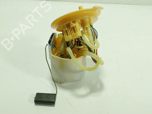 Used Fuel pump BMW X7 (G07) xDrive 40 d Mild-Hybrid (340 hp) 30187009
