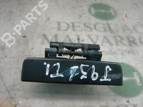 Used Rear left exterior door handle Rear left exterior door handle PEUGEOT 306 (7B, N3, N5) 1.8 ST (101 hp) 3735958 3735958