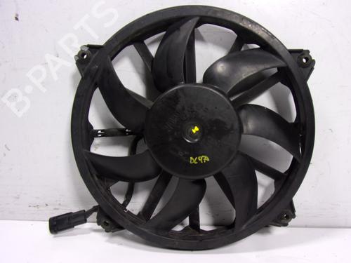 Used Radiator fan Radiator fan CITROËN BERLINGO Box Body/MPV (B9) 1.6 HDi 90 (92 hp) 15557138 15557138
