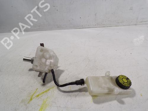 Used Brake master cylinder Brake master cylinder CITROËN DS4 (NX_) 1.6 BlueHDi 120 (120 hp) 9666665 9666665