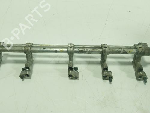 Used Injection rail VW TOUAREG (7LA, 7L6, 7L7) 2.5 R5 TDI (174 hp) 31077125