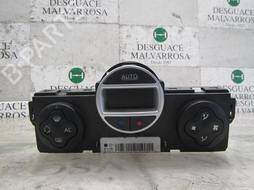 Commande Chauffage RENAULT CLIO III Grandtour (KR0/1_) 1.5 dCi (KR0F) (86 hp) 3830566