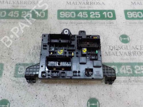 Fuse box OPEL ASTRA J (P10) 2.0 CDTI (68) | BP4766626E1