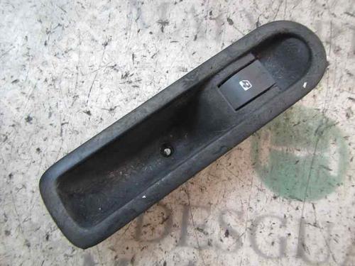 Used Right rear window switch Right rear window switch RENAULT SCÉNIC II (JM0/1_) 1.6 (JM0C, JM0J, JM1B) (113 hp) 3826853 3826853