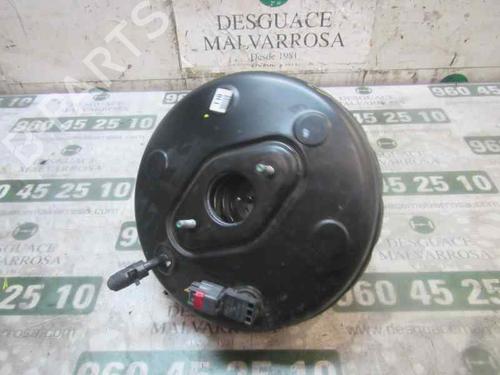 Used Servo brake HYUNDAI TUCSON (TL, TLE) 1.7 CRDi (116 hp) 3863245