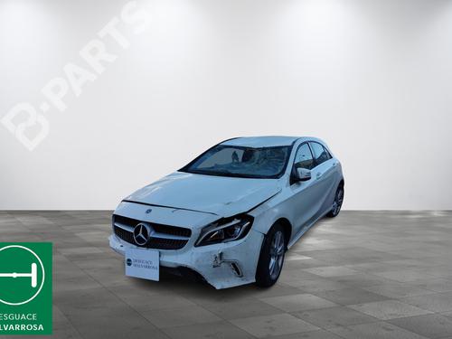 MERCEDES-BENZ A-CLASS (W176)    1074380