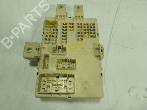 Used Fuse box KIA SPORTAGE III (SL) 2.0 CRDi (184 hp) 23219610
