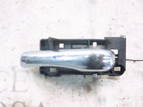 Used Front right interior door handle Front right interior door handle ALFA ROMEO 147 (937_) 1.6 16V T.SPARK ECO (937.AXA1A, 937.BXA1A) (105 hp) 3770314 3770314