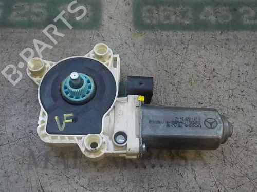 Used Right rear window motor MERCEDES-BENZ E-CLASS (W211) E 280 CDI (211.020) (190 hp) 5937796