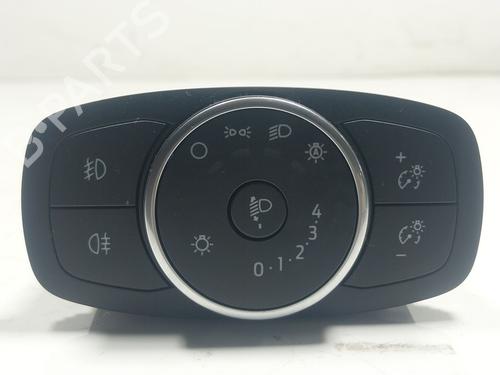 Used Headlight switch Headlight switch FORD FOCUS IV (HN) 1.5 EcoBoost (150 hp) 17957417 17957417