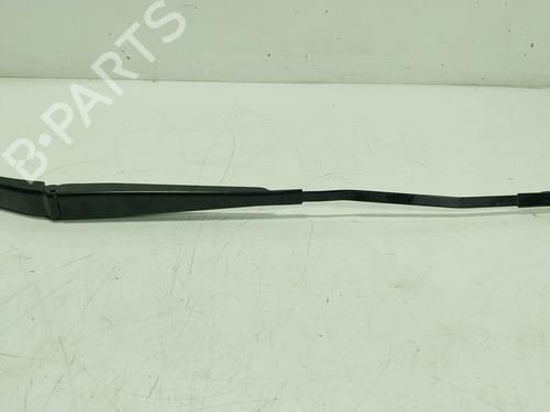 front-windshield-wiper-arm-audi-q5-fyb-fyg-2016-27864714 main image