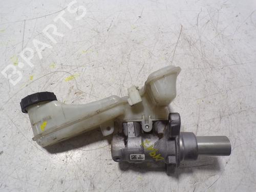 Used Brake master cylinder Brake master cylinder FORD MONDEO V Hatchback (CE) 2.0 TDCi (150 hp) 9664195 9664195