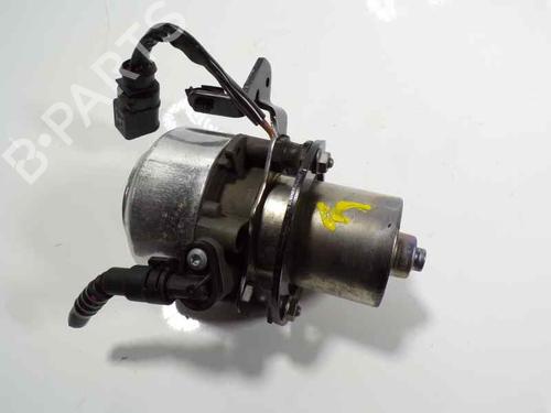 Used Vacuum pump Vacuum pump SKODA KAROQ (NU7, ND7) 1.5 TSI (150 hp) 6836364 6836364