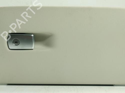 Used Glove box BMW X5 (G05, F95) xDrive 40 d Mild-Hybrid (352 hp) 30392959