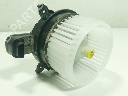 Used Heater blower motor TOYOTA YARIS CROSS (MXP_) 1.5 Hybrid (MXPJ11) (131 hp) 31167377