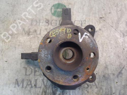 Used Right front steering knuckle RENAULT TRAFIC II Van (FL) 1.9 dCi 100 (FL0C) (101 hp) 3813672