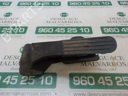 Used Pedal Pedal VW GOLF VI (5K1) 1.6 TDI (105 hp) 3865085 3865085
