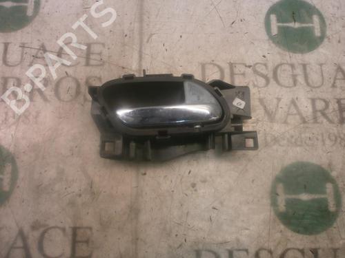 Used Front right interior door handle Front right interior door handle PEUGEOT 207 (WA_, WC_) 1.6 16V (109 hp) 3803220 3803220