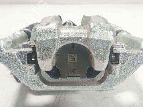 Used Right rear brake caliper TOYOTA YARIS CROSS (MXP_) 1.5 Hybrid (MXPJ11) (131 hp) 32090267