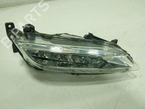 Used Left front fog light Left front fog light SEAT LEON Sportstourer (KL8, KLD) 1.5 eTSI (150 hp) 32288703 32288703