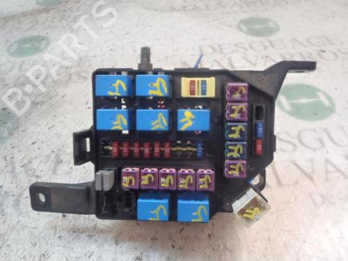Used Fuse box Fuse box KIA PICANTO I (SA) 1.1 CRDi (75 hp) 4017672 4017672