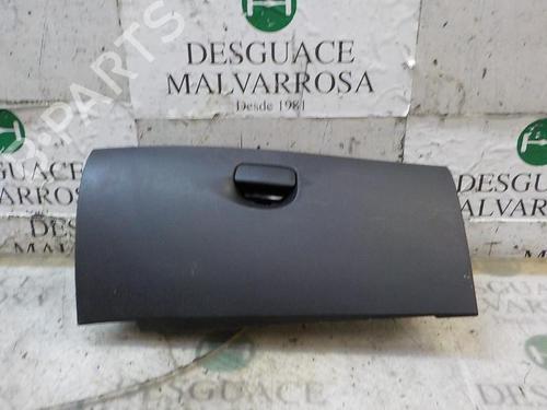 Used Glove box Glove box RENAULT MEGANE III Grandtour (KZ0/1) 1.5 dCi (KZ09, KZ0D, KZ1G, KZ29, KZ14, KZ1W, KZ10, KZ1F,... (110 hp) 3850967 3850967